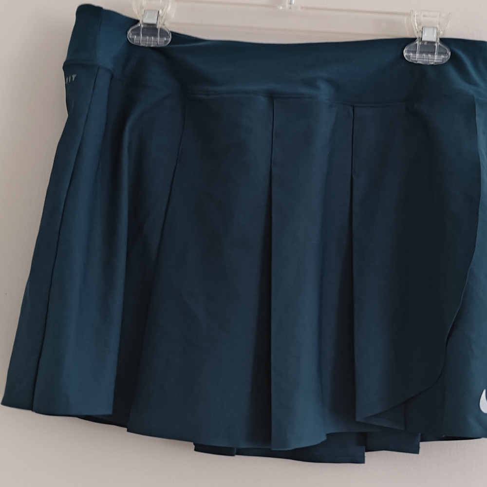 Nike Teal Athletic Skirt